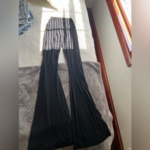 Crossover Flare leggings